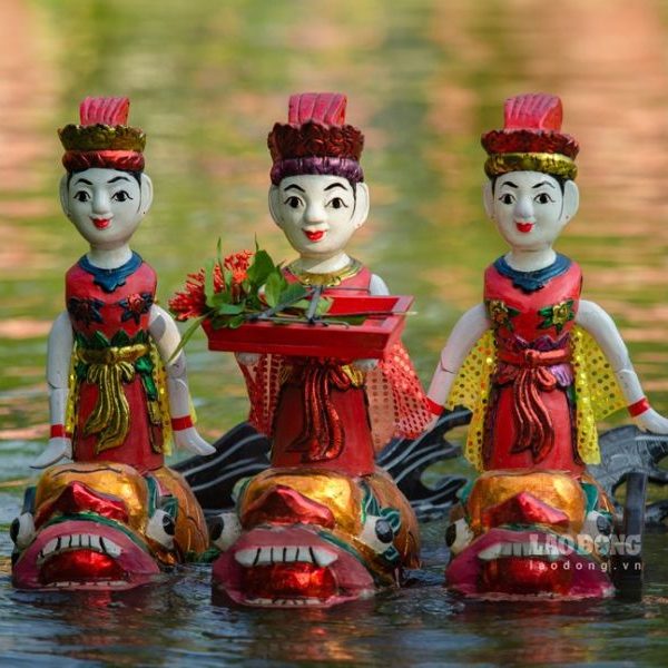Múa rối nước làng Hồng Quang