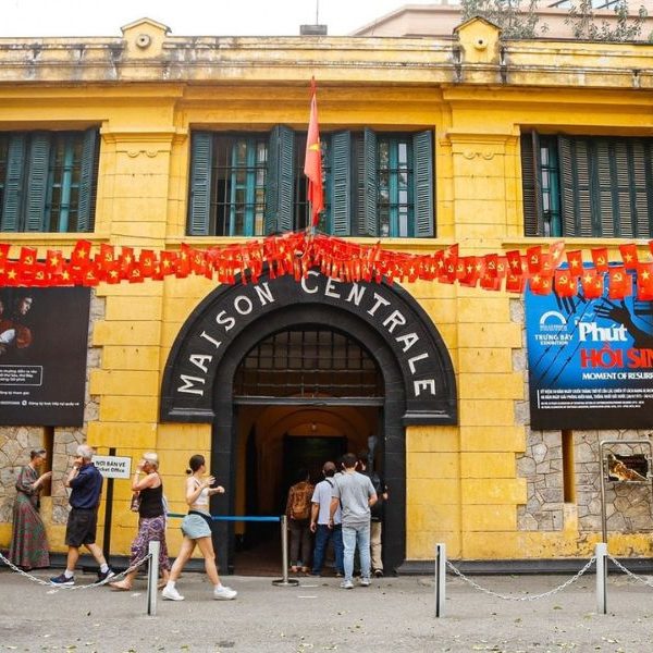 Nhà tù Hỏa Lò