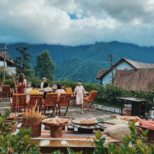 Check in núi Hàm Rồng trong Tour Du Lịch Tây Bắc 2 Ngày 1 Đêm