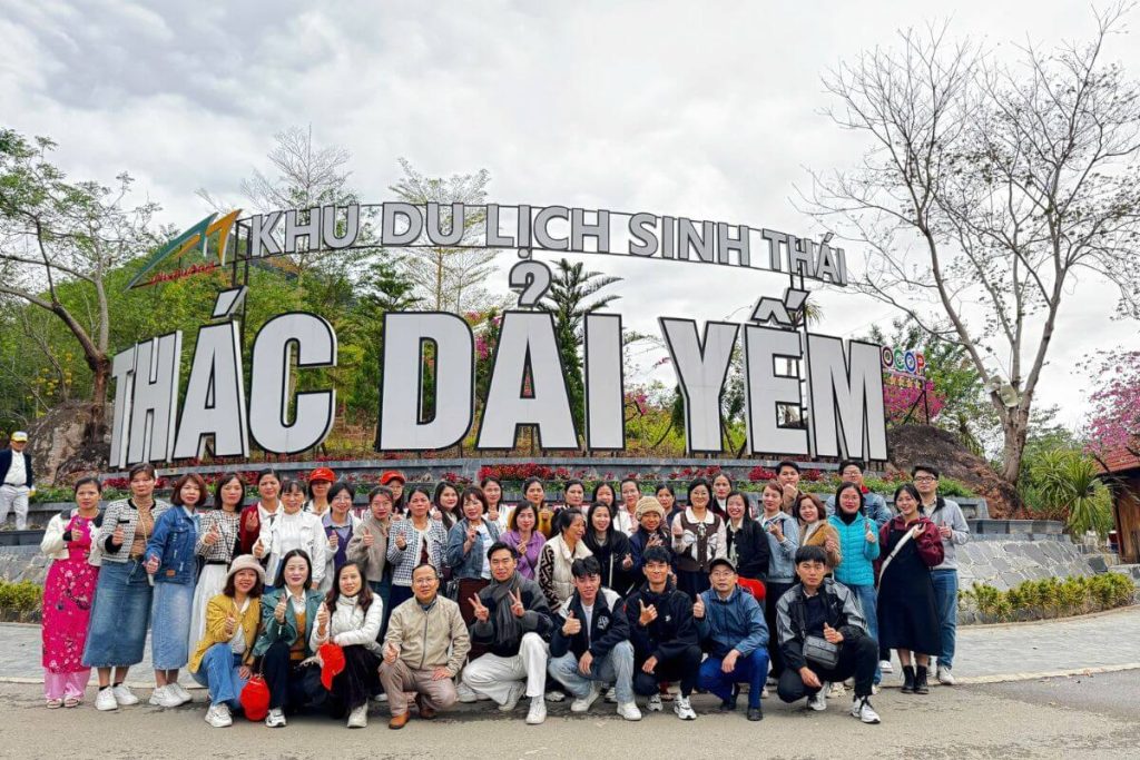 Công Ty Du Lịch Tầm Nhìn Việt