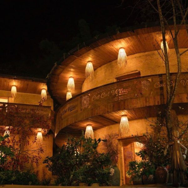 Lưu trú homestay view núi trong Tour Du Lịch Tây Bắc 2 Ngày 1 Đêm tại Sapa