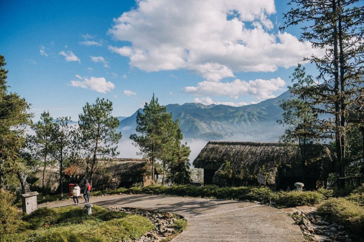 Săn mây Hàm Rồng trong Tour Du Lịch Tây Bắc 3 Ngày 2 Đêm Săn mây Hàm Rồng trong Tour Du Lịch Tây Bắc 3 Ngày 2 Đêm