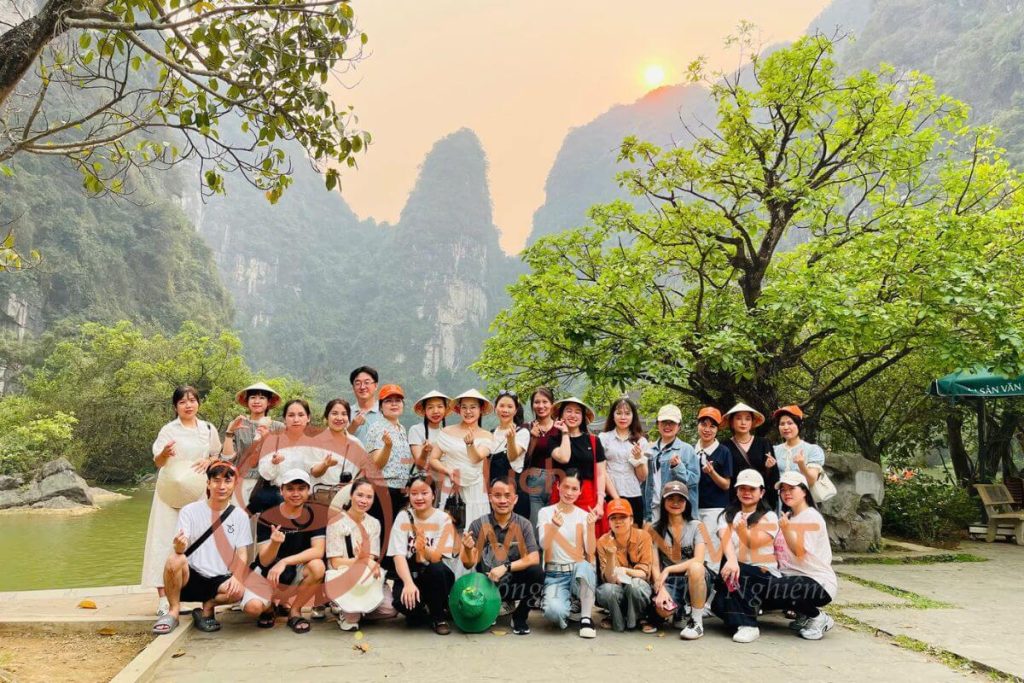 Công Ty Du Lịch Tầm Nhìn Việt