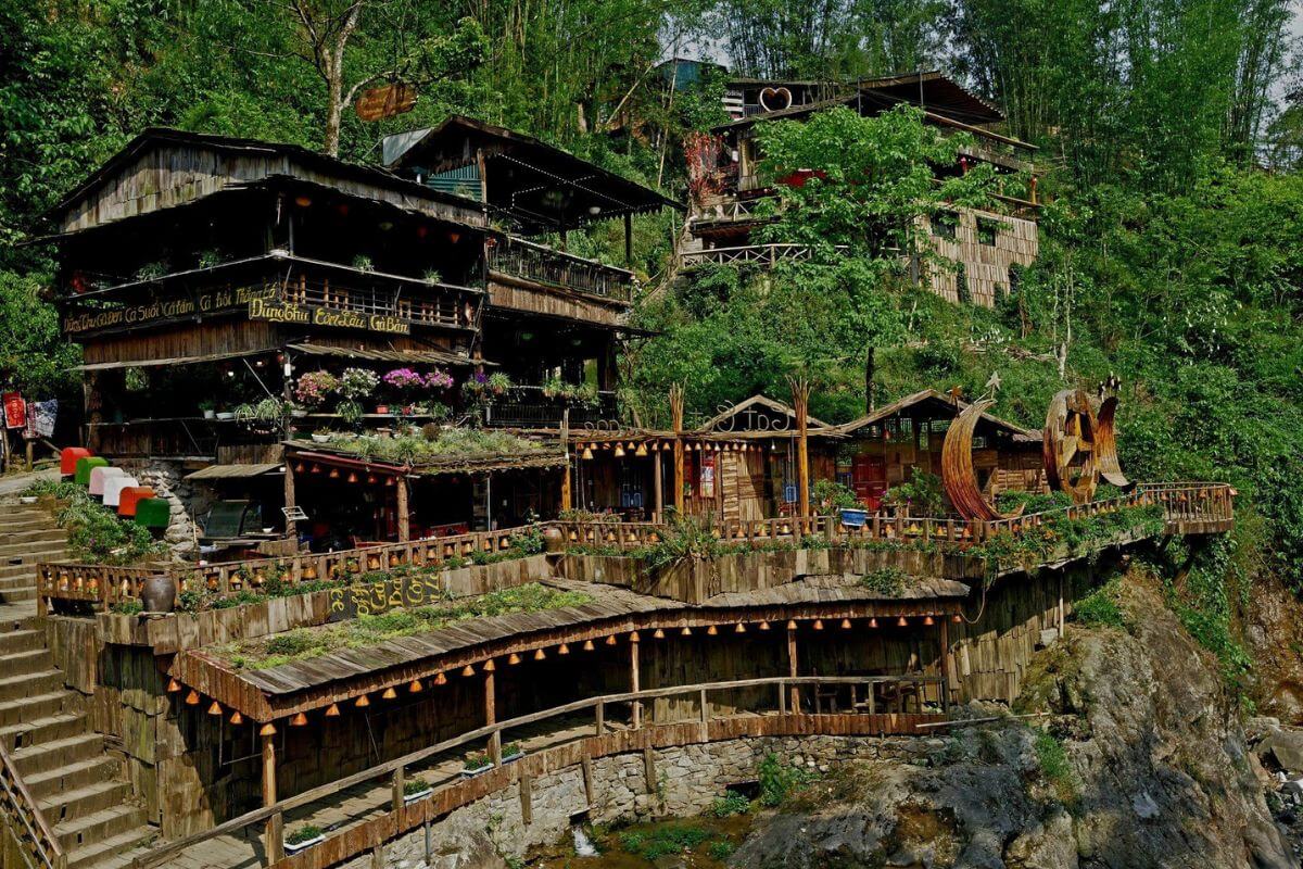 Tour Du Lịch Tây Bắc 3 Ngày 2 Đêm tham quan Sapa và bản Cát Cát Tour Du Lịch Tây Bắc 3 Ngày 2 Đêm tham quan Sapa và bản Cát Cát