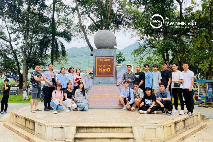 Khoảnh khắc đẹp được ghi lại trên hành trình khám phá tour Hà Giang