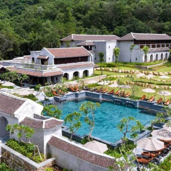 Legacy Yên Tử - Tour Xuyên Việt Khởi Hành Từ Hà Nội 19 Ngày