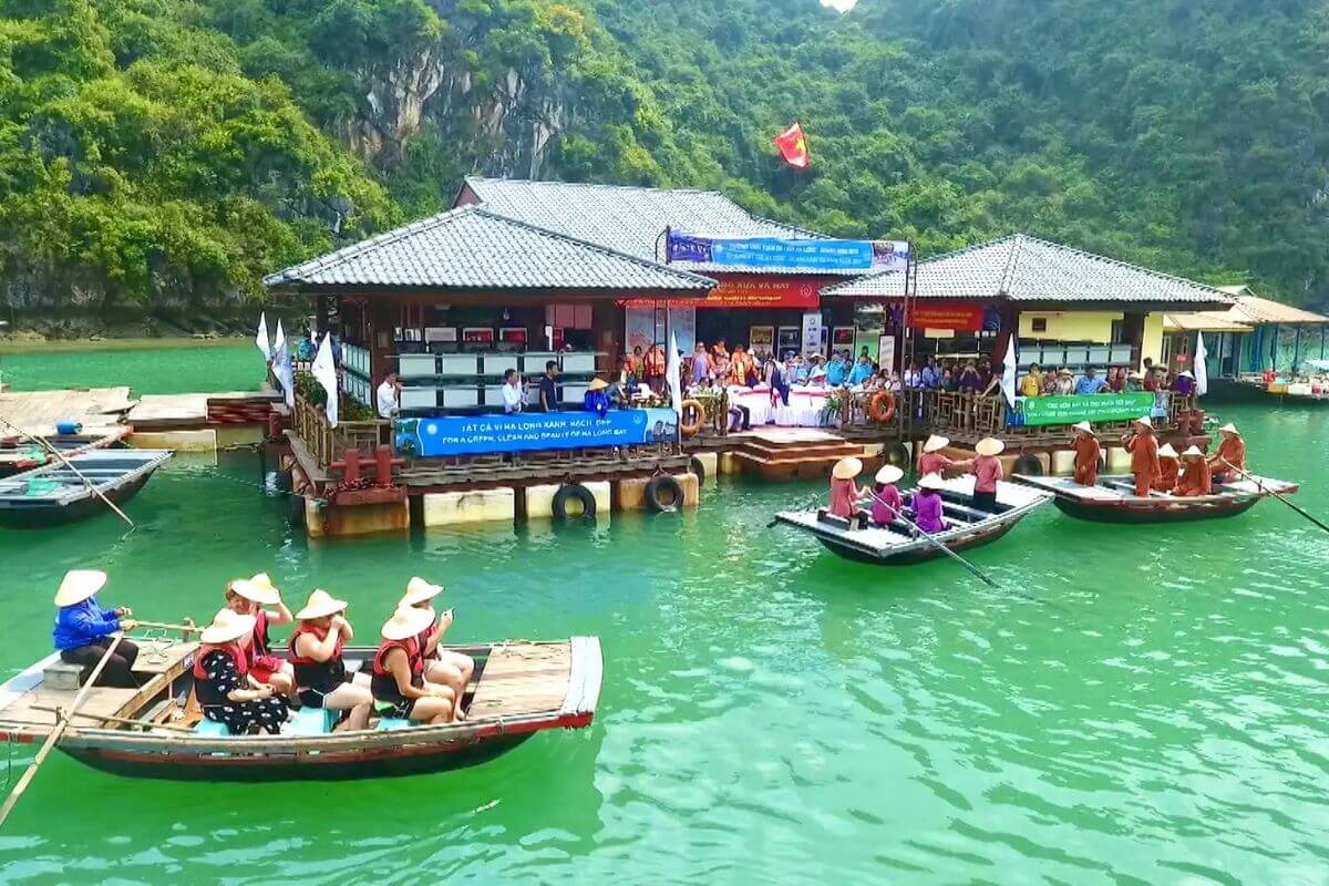 vịnh hạ long - Tour Xuyên Việt Khởi Hành Từ Hà Nội 19 Ngày vịnh hạ long - Tour Xuyên Việt Khởi Hành Từ Hà Nội 19 Ngày