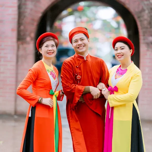 Chương Trình Du Xuân Thổ Hà - Hóa thân liền anh, liền chị