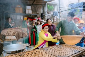 Chương Trình Du Xuân Thổ Hà - Trải nghiệm làm bánh đa kê