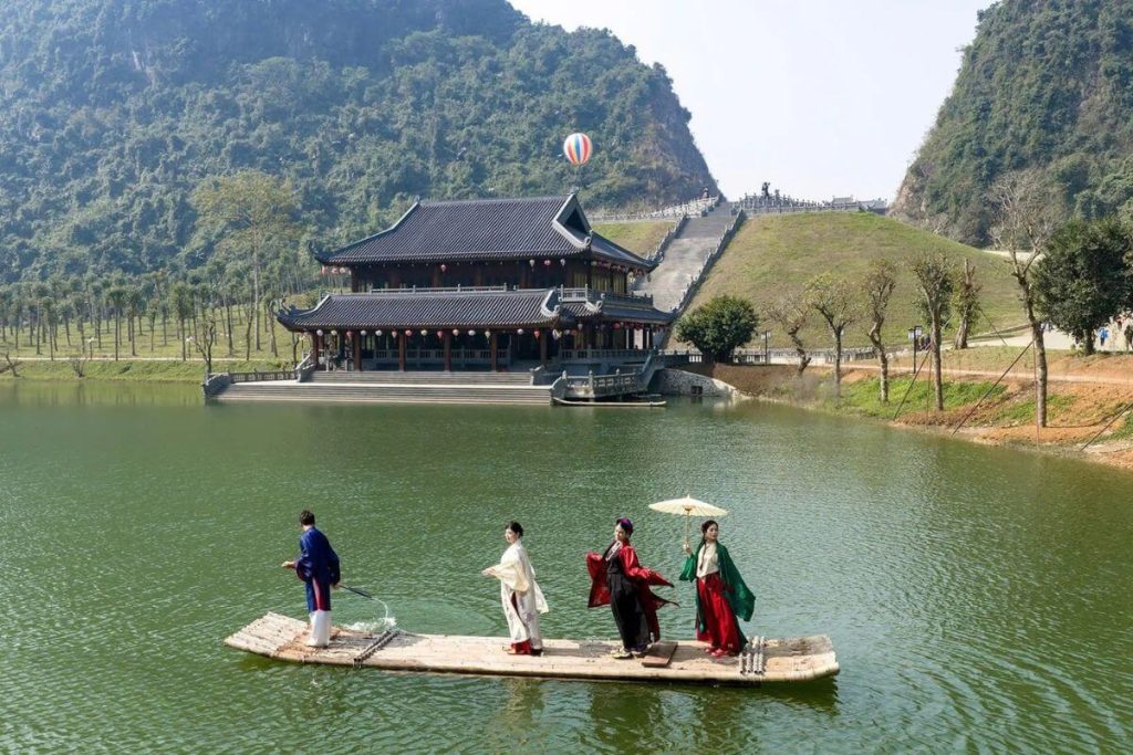 Công Ty Du Lịch Tầm Nhìn Việt