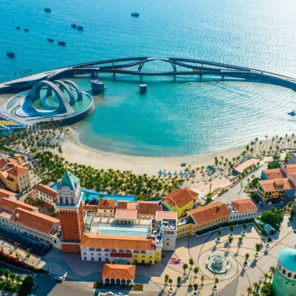 Thị trấn Địa Trung Hải - Thành phố Hoàng Hôn Phú Quốc