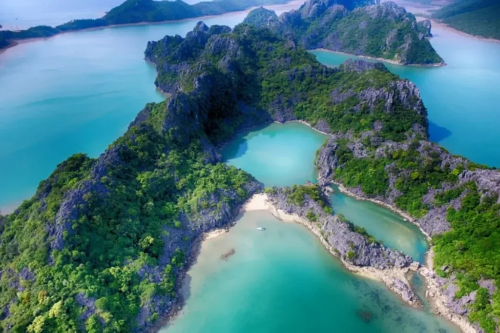 Lịch trình du lịch Hạ Long