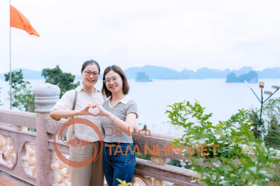 Tour du lịch Hạ Long