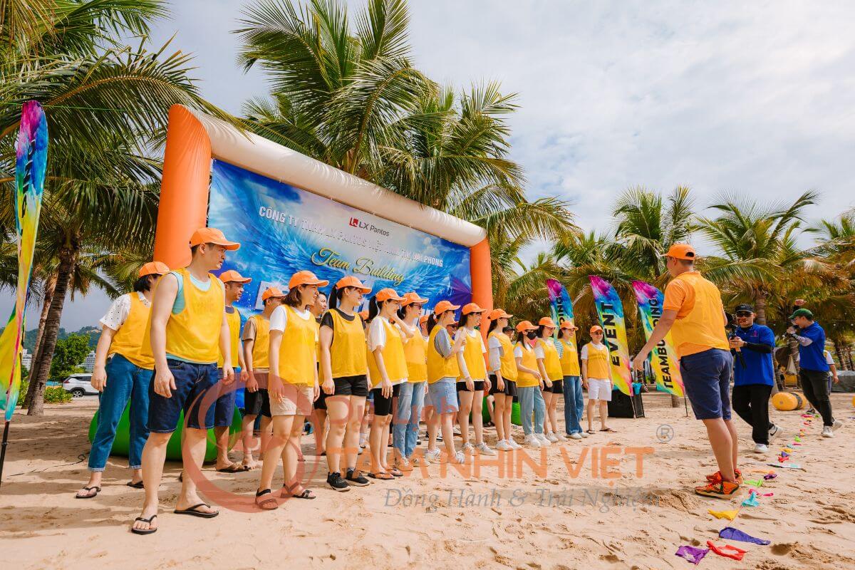 Tour Phan Thiết Team Building 2 ngày 1 đêm từ TP.HCM với hoạt động gắn kết trên bãi biển Mũi Né Tour Phan Thiết Team Building 2 ngày 1 đêm từ TP.HCM với hoạt động gắn kết trên bãi biển Mũi Né