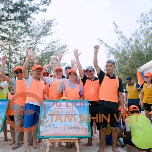 Tour team building Quảng Bình do Du lịch Tầm Nhìn Việt tổ chức