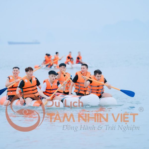hoạt náo chương trình team building biển Hạ Long