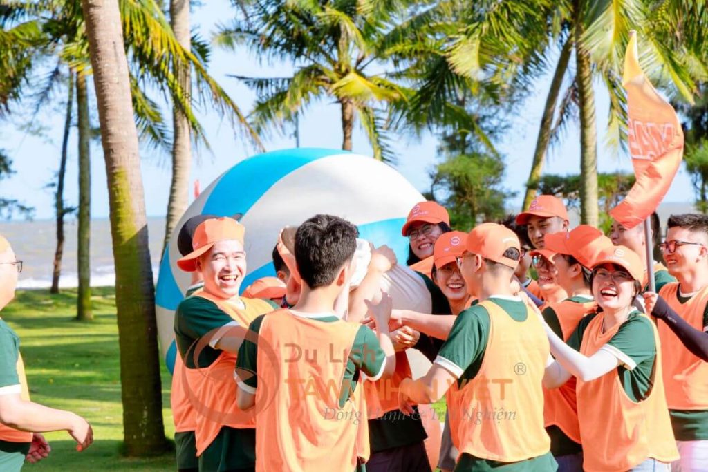 Công Ty Du Lịch Tầm Nhìn Việt