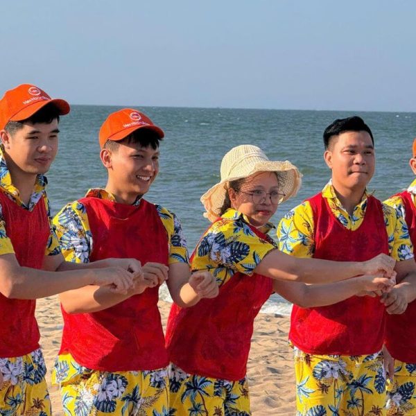 Hoạt động gắn kết tập thể tại Cửa Lò