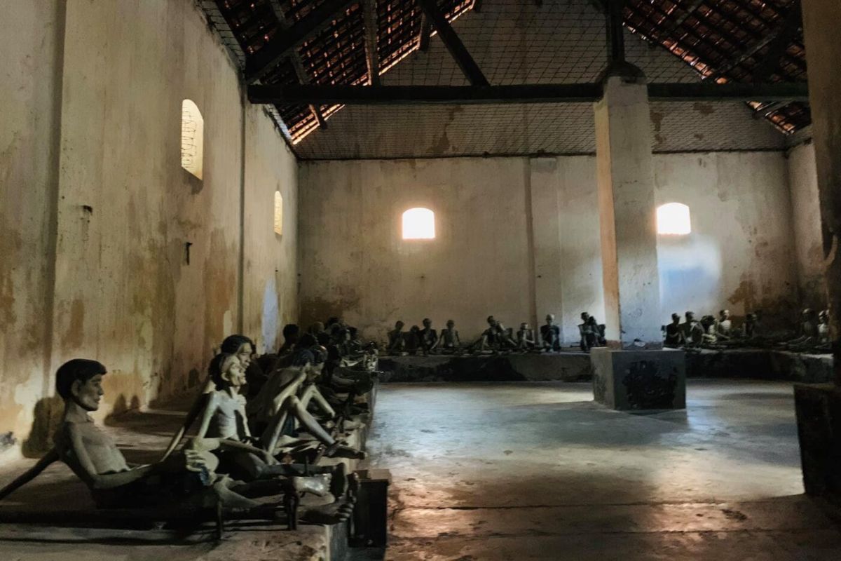 Nhà tù Côn Đảo