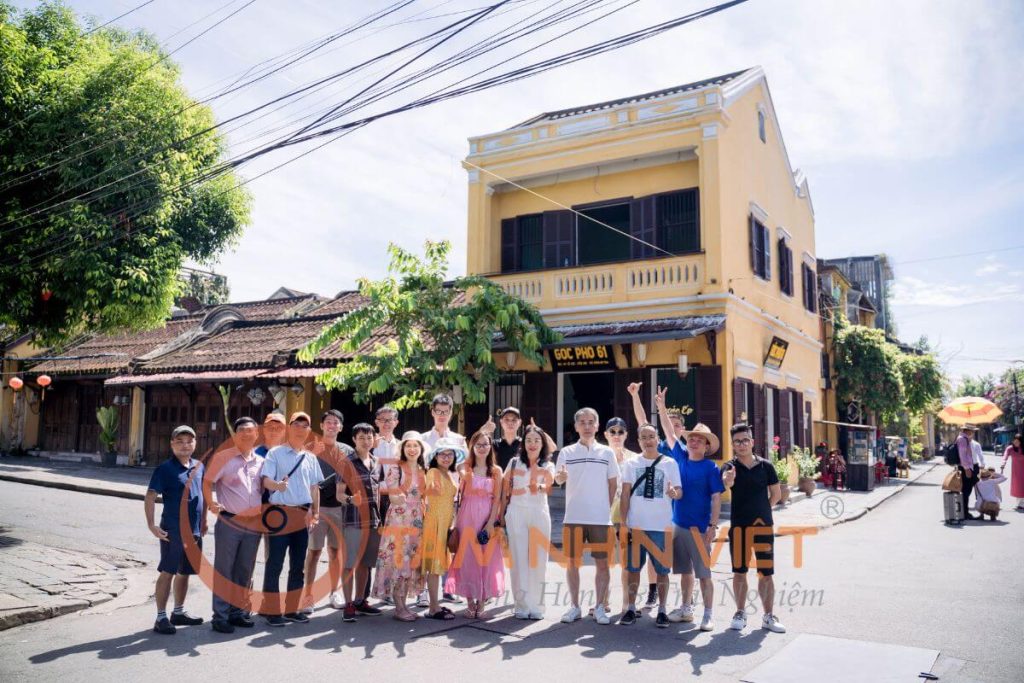 Công Ty Du Lịch Tầm Nhìn Việt