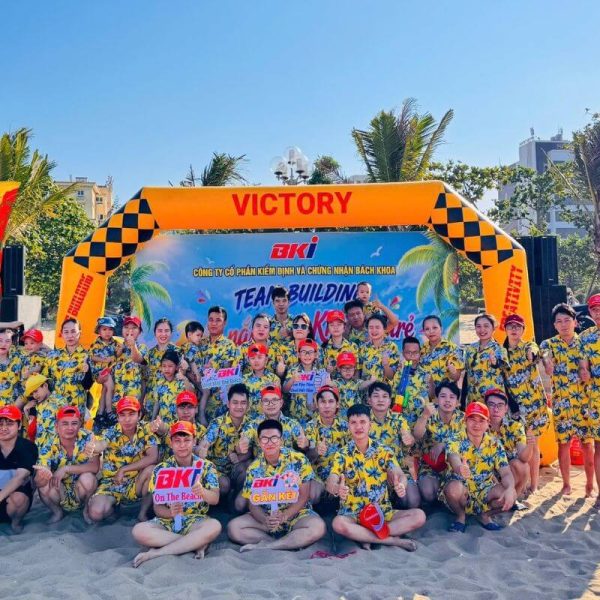 Team building bãi biển Cửa Lò