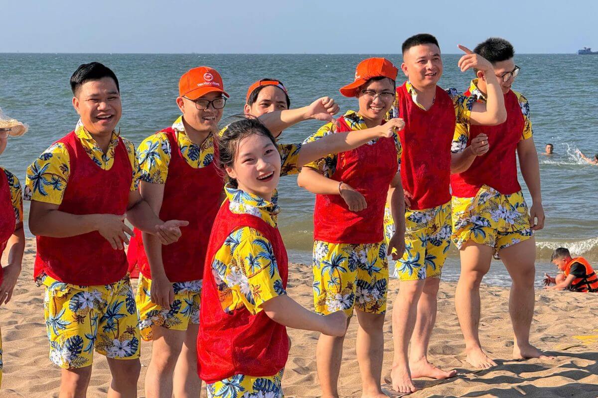 Tour Teambuilding Cửa Lò 3 ngày 2 đêm Tour Teambuilding Cửa Lò 3 ngày 2 đêm