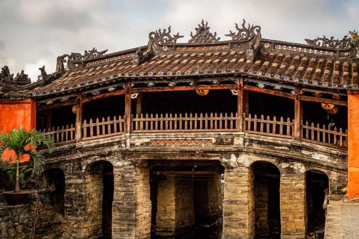 Tài nguyên du lịch tàu biển Việt Nam đa dạng
