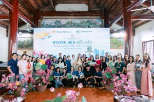 Viet Vision Travel Tham Dự Workshop Hương Sen Kết Nối